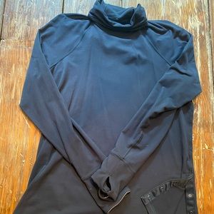 Lululemon Hill & Valley Turtleneck